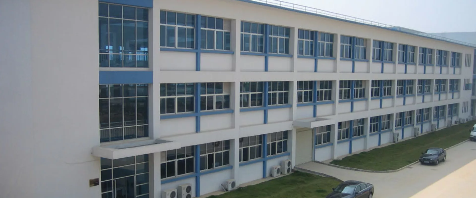 Tapes Machine Factory